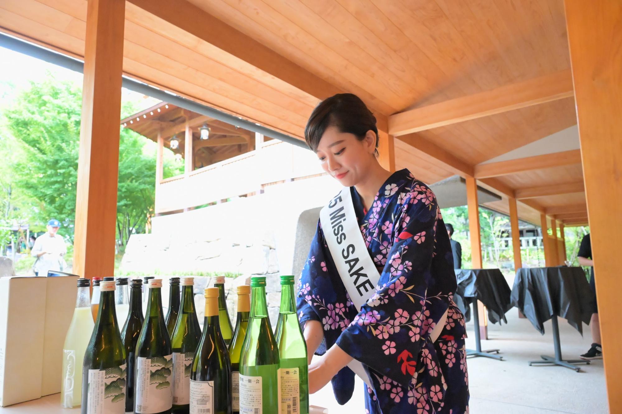 川越氷川神社をはじめとした川越市内の複数会場にて「恋酒川越 2025